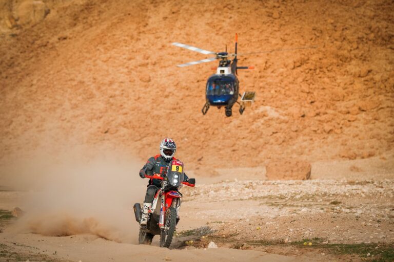 Dakar 2021 les plus belles images de la première semaine