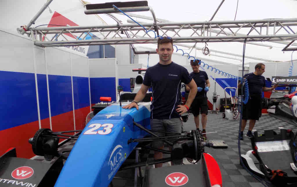 Interview de Matthieu Vaxiviere, pilote Formula V8 3.5