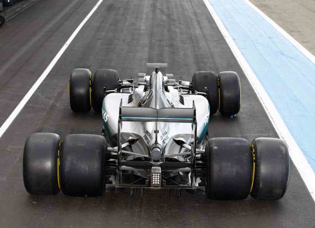 La saison 2016 de Pirelli en F1