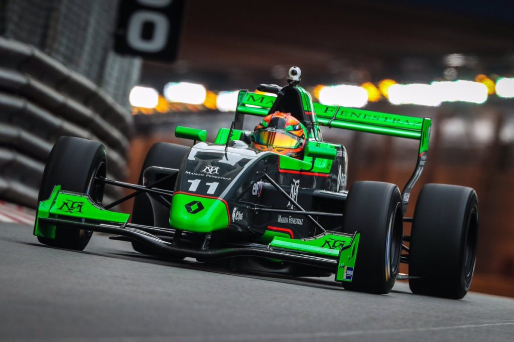 Sacha Fenestraz, en route pour le titre d'Eurocup 2.0