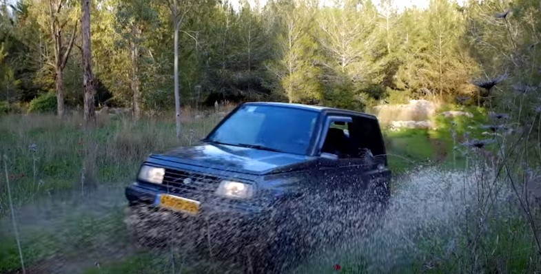 © Suzuki Vitara