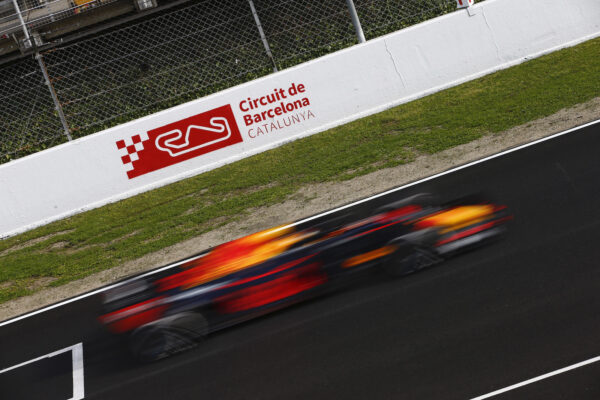 Nouvel asphalte pour le circuit de Barcelone