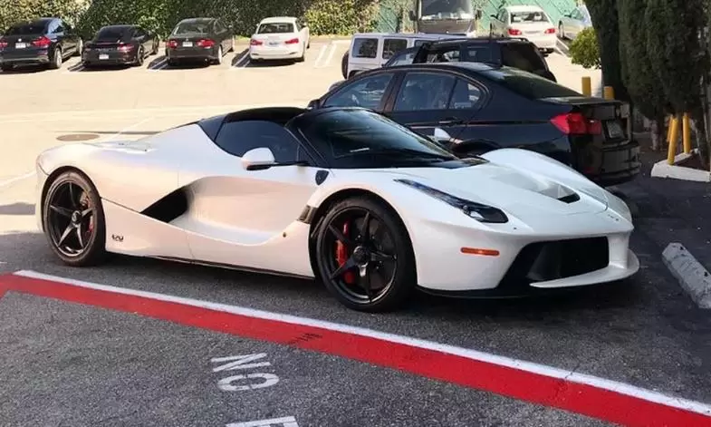 LaFerrari Aperta