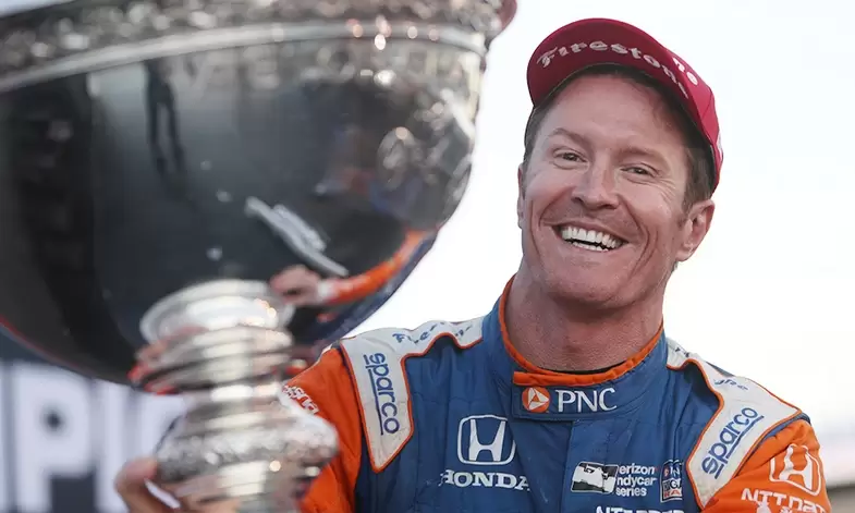 Le Maire d'Indianapolis proclame le "Scott Dixon Day"
