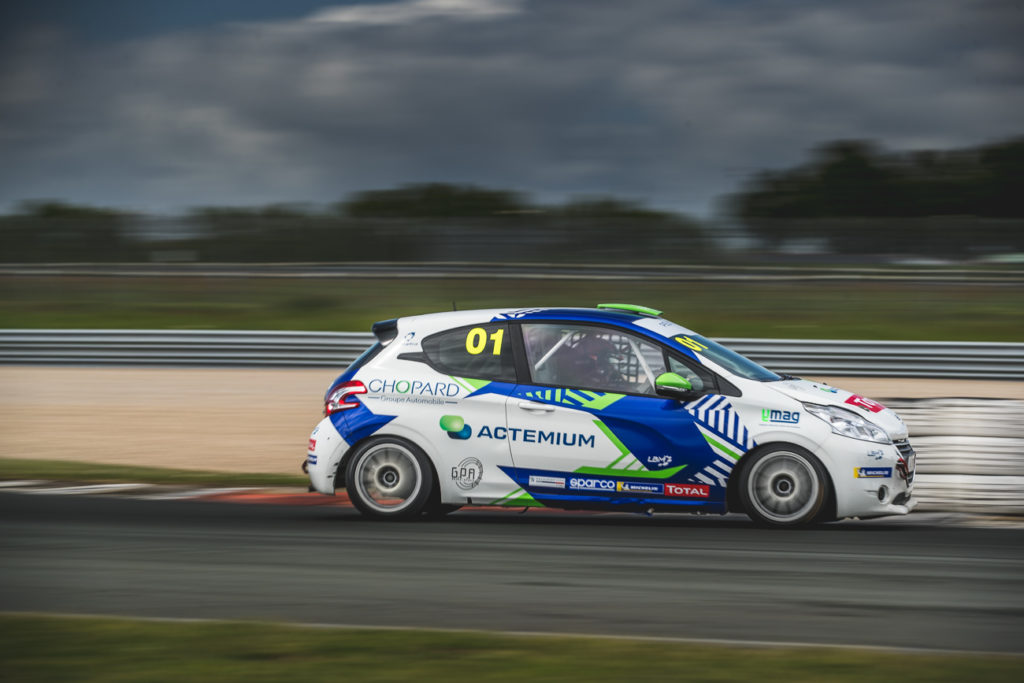 Antoine Pretin à Pau-Arnos en Rencontres Peugeot Sport
