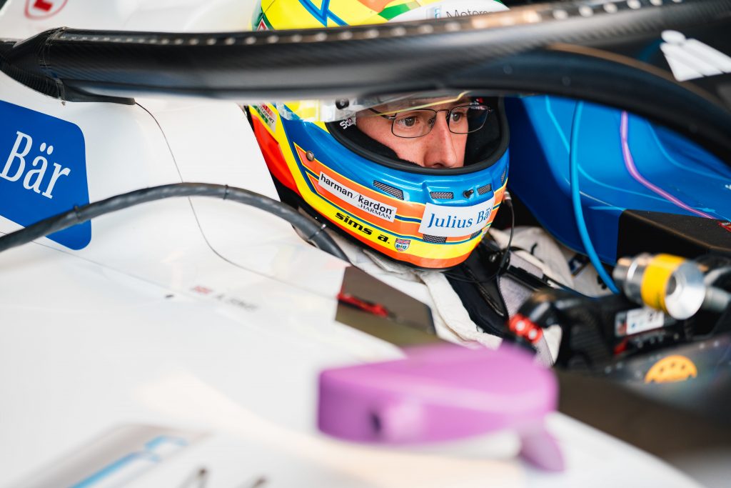 BMW prolonge Sims en Formule E