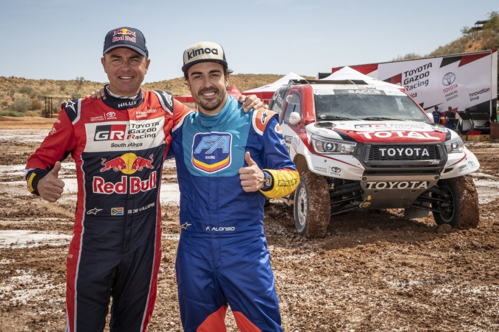 Carlos Sainz : "Fernando Alonso a des envies de Dakar"