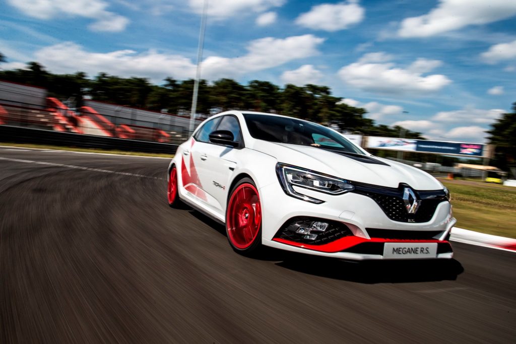 Renault Mégane 4 RS Trophy-R, la plus hardcore !
