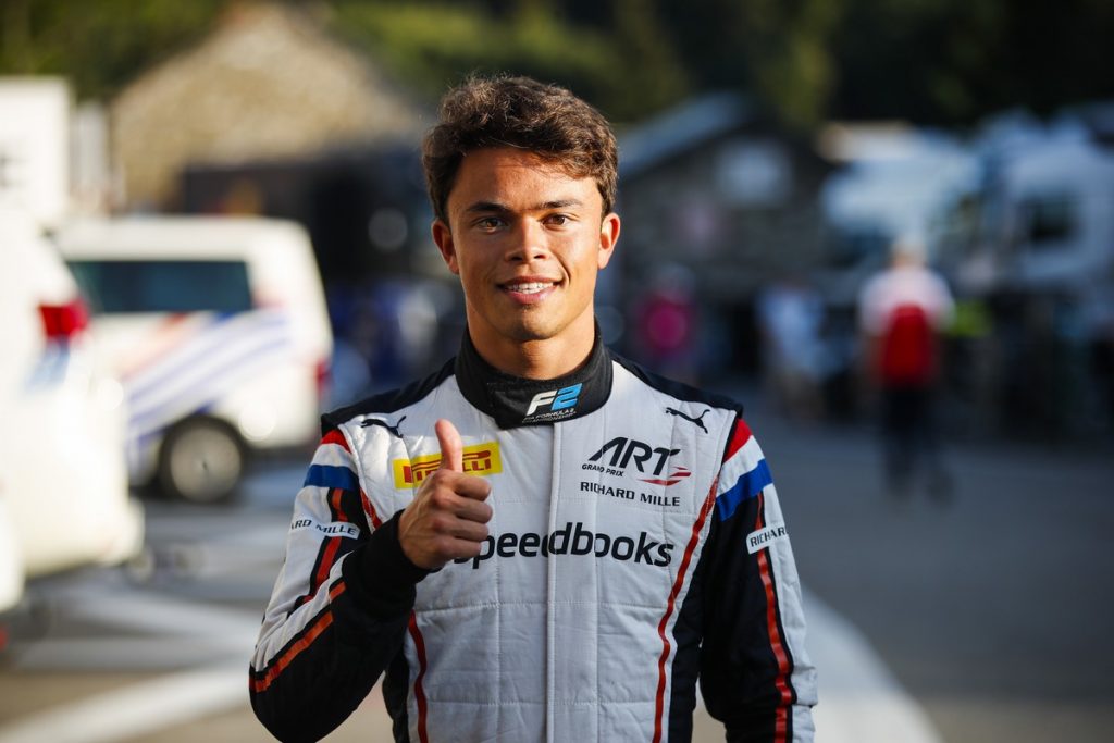 Nyck de Vries favori pour un volant chez Mercedes