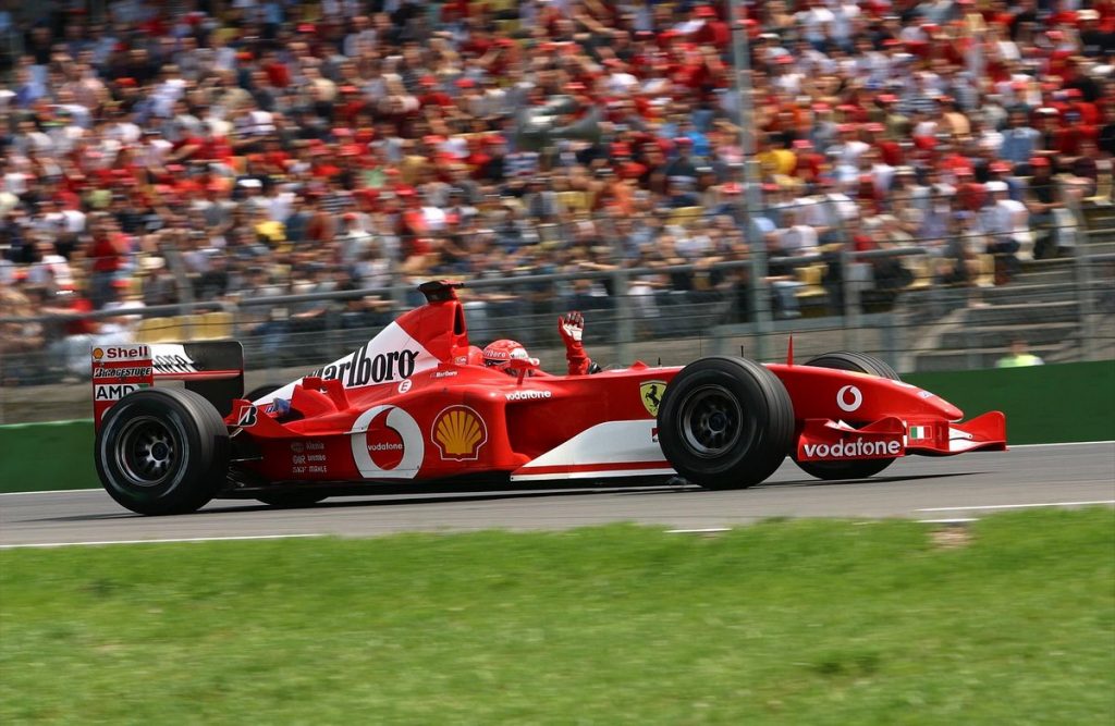 Deux moteurs V10 Ferrari de F1 sont à la vente