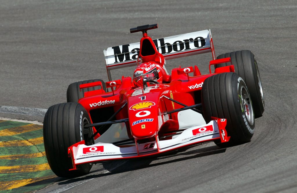 A quel prix s'est vendue la Ferrari F2002 aux enchères à Abu Dhabi ?