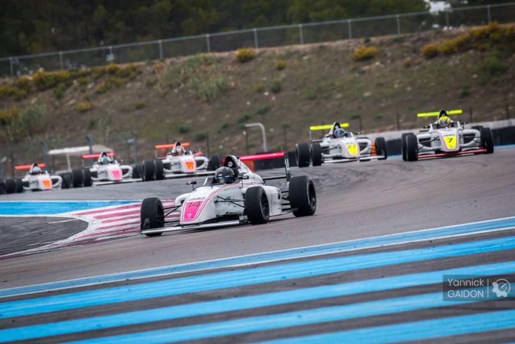 Nouveau moteur Renault pour la F4 France