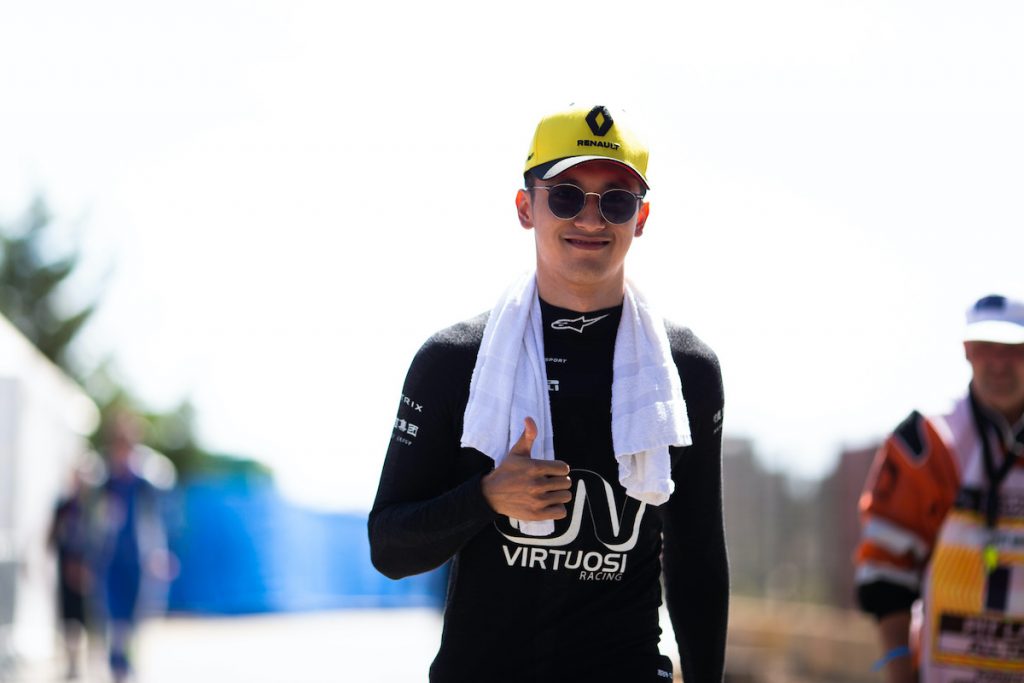 Guanyu Zhou prolonge avec UNI-Virtuosi en FIA F2