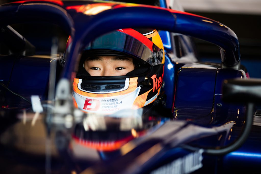 Yuki Tsunoda rejoint la FIA F2