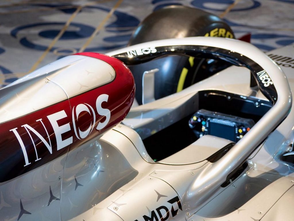 Mercedes dévoile sa livrée 2020 avec le sponsor INEOS