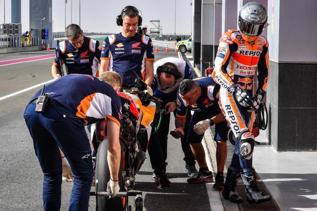Vérifications techniques à distance en MotoGP