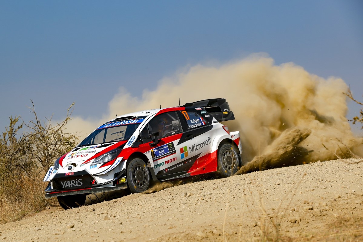 Rallye du Mexique, Jour 2 : Sébastien Ogier aux commandes