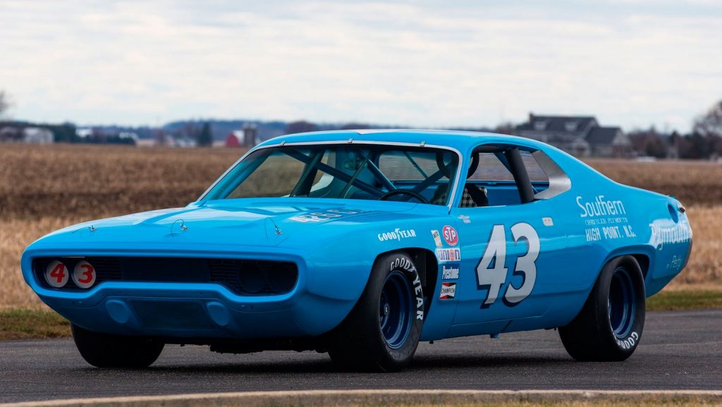 La Plymouth Road Runner de Richard Petty aux enchères