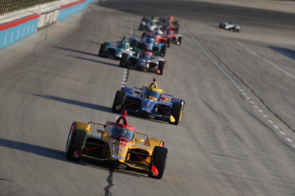 Genesys 300 (Texas) : les Tops et les Flops