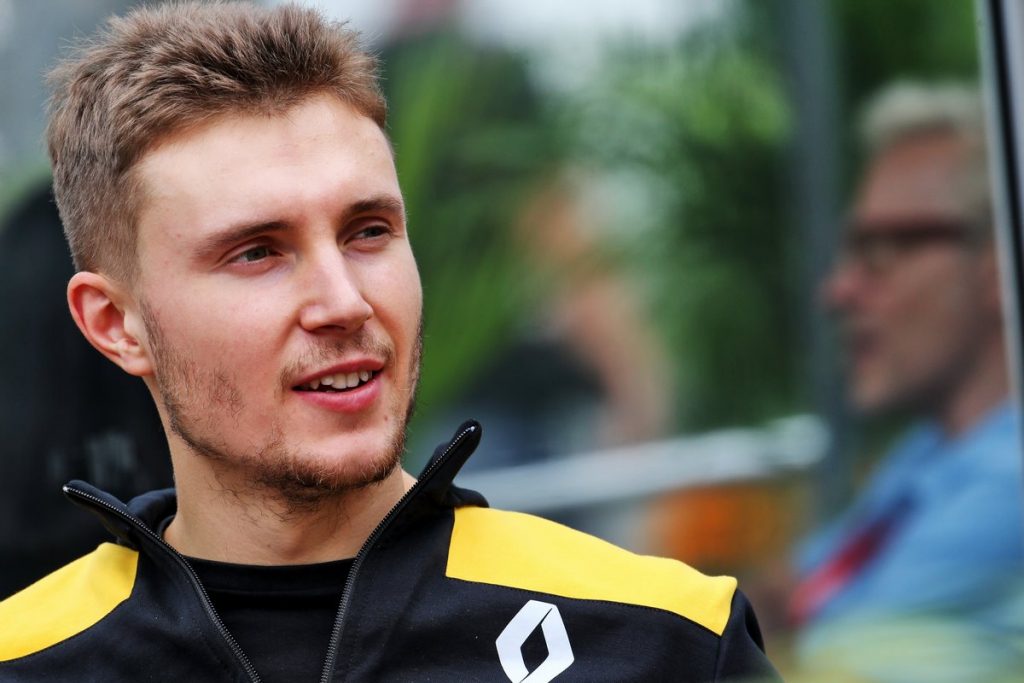 Sergey Sirotkin reste pilote de réserve chez Renault