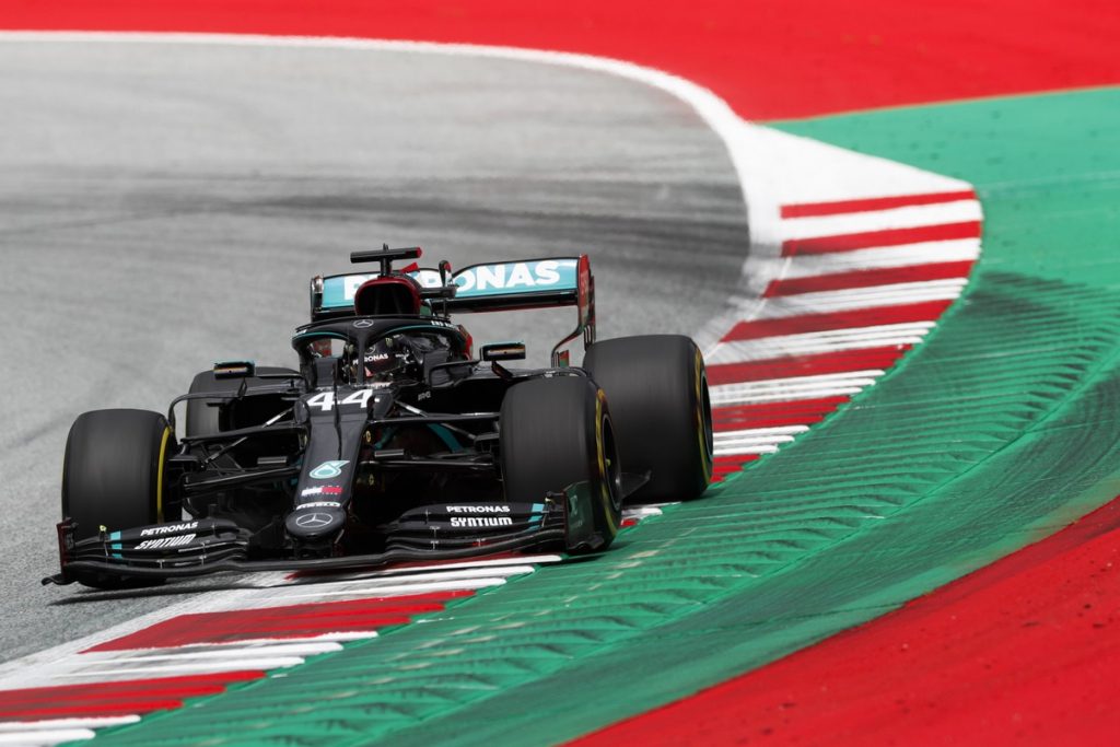 Grand Prix d'Autriche, EL2 : Hamilton récidive, Pérez troisième