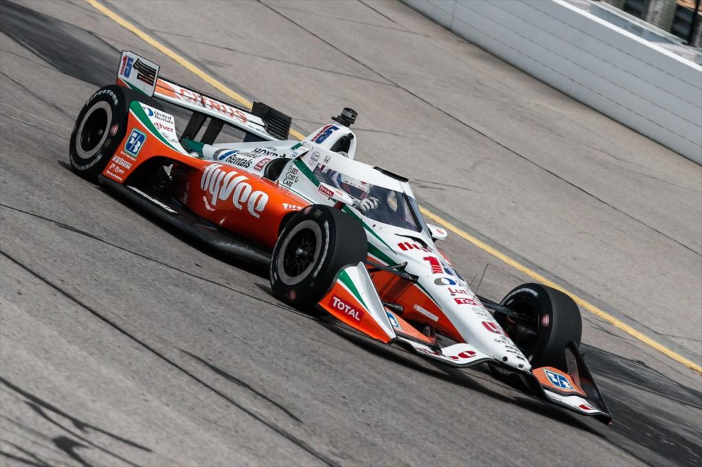 L'IndyCar a testé une nouvelle entrée d'air sur l'aeroscreen