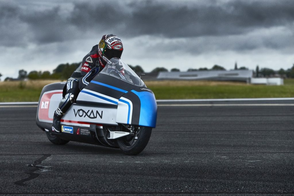 Max Biaggi tentera le record de vitesse sur la Voxan Wattman