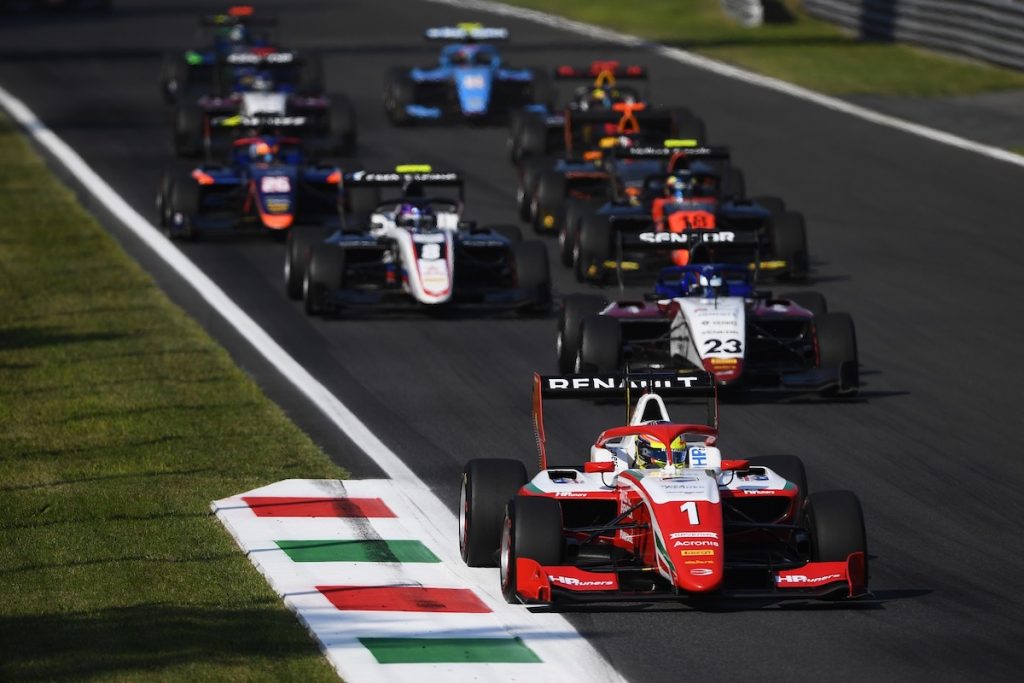 Frederik Vesti et Jake Hughes seigneurs à Monza en FIA F3