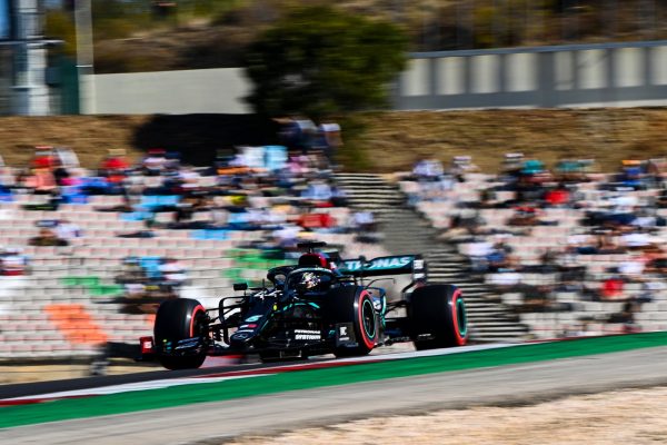 Grand Prix du Portugal : Hamilton au sommet de la F1