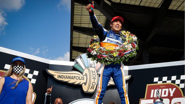 RLLR prolonge Takuma Sato pour 2021