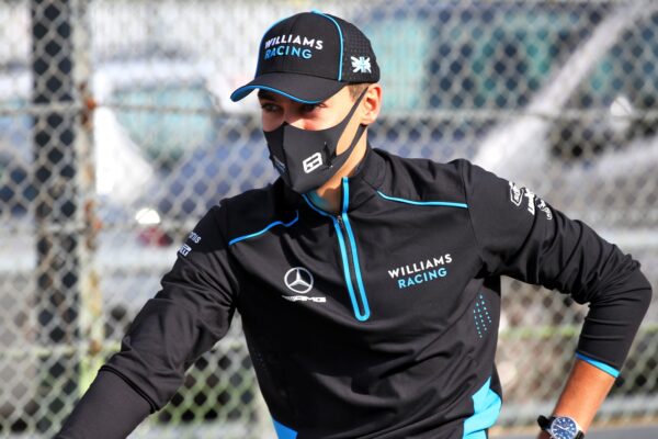 Williams confirme George Russell pour 2021