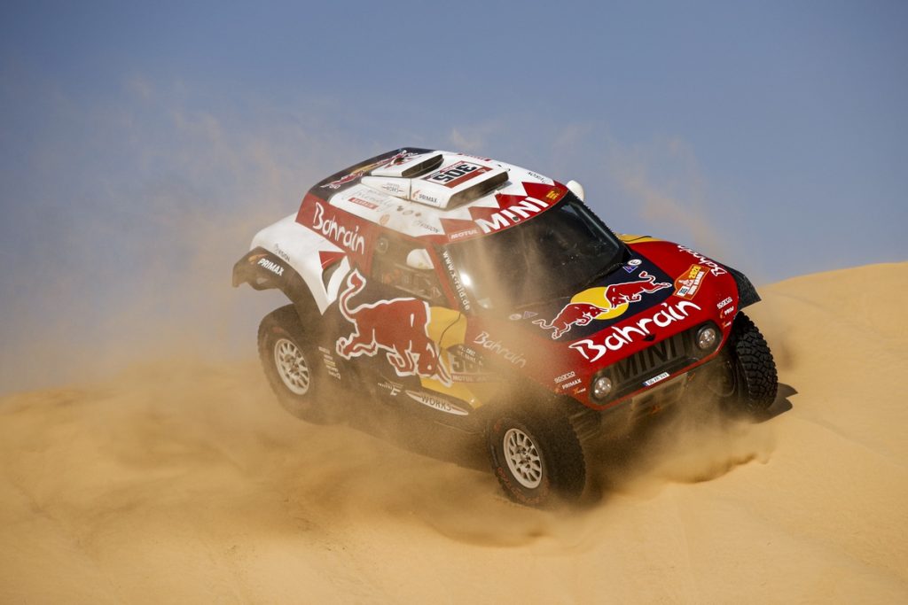 Sainz et Peterhansel chez X-raid MINI au Dakar 2021