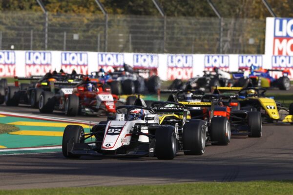Caio Collet et Victor Martins s'imposent à Imola