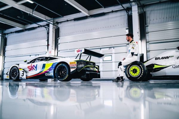 Button évoque trois pilotes qui pourraient battre Hamilton