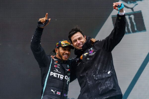 Lewis Hamilton au 7e ciel, il égale Michael Schumacher !