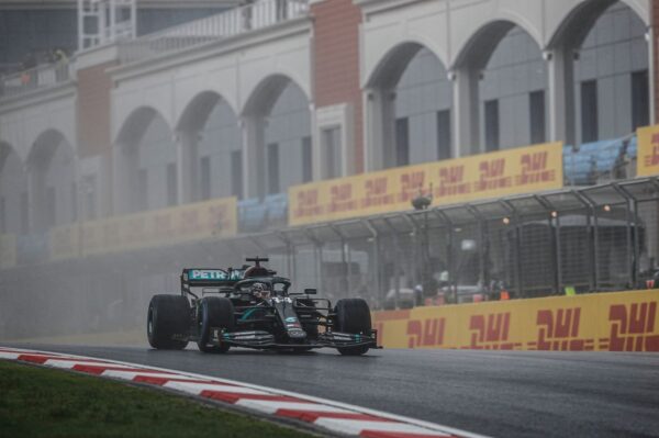 Grand Prix de Turquie : victoire et 7e sacre pour Hamilton