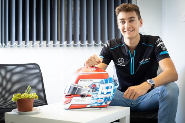 Wolff ne garantit pas George Russell dans la Mercedes en 2022
