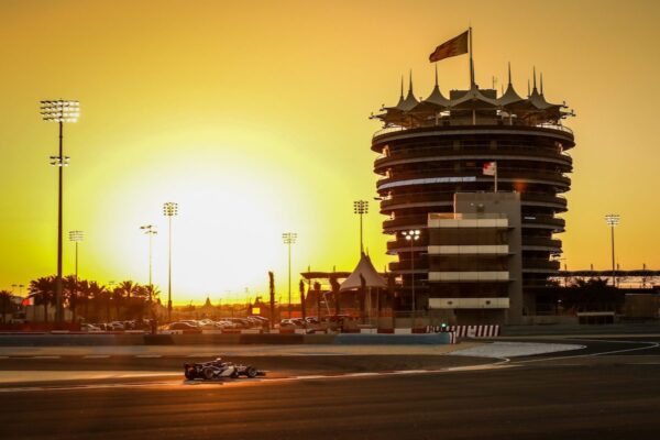 La FIA F2 en action à Bahreïn