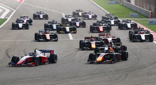 La FIA F2 confirme les 11 équipes pour les saisons 2021-2023