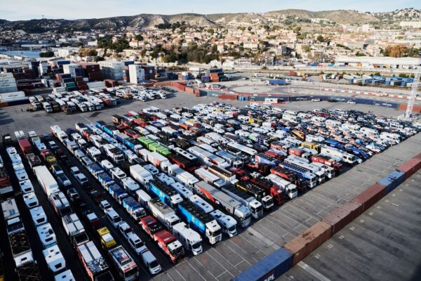 Le Dakar 2021 a posé son bivouac à Marseille début décembre