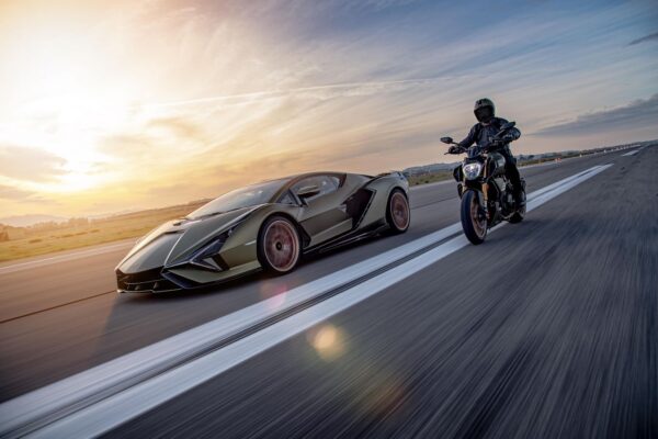Volkswagen conserve Lamborghini et Ducati, silence sur Bugatti