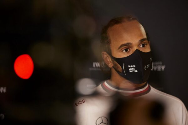 Hamilton positif au Covid, ne roulera pas au Grand Prix de Sakhir
