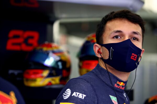 Alex Albon s'exprime pour la première fois après son éviction