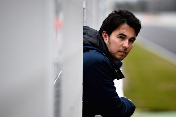 Red Bull Racing confirme Sergio Pérez pour 2021