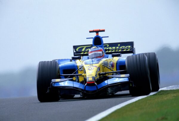 La Renault R25 à Abu Dhabi pour faire la transition vers Alpine