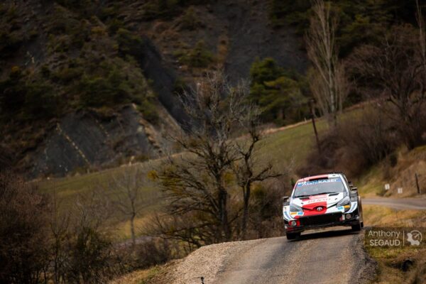 Monte-Carlo, J3 : Evans ne rend pas les armes, Ogier leader