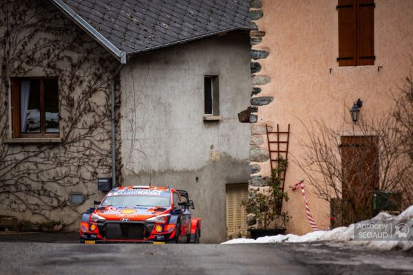 Monte-Carlo, J1 : Tänak s'affirme devant le jeune Rovanperä