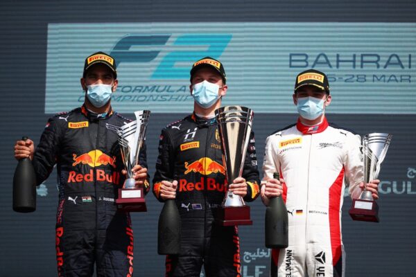 Trois pilotes, trois équipes, vainqueurs à Bahreïn en FIA F2