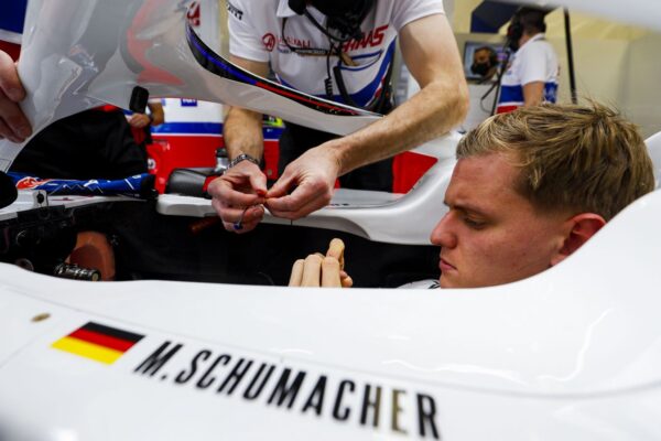Schumacher explique ses initiales "MSC" sur le chronométrage