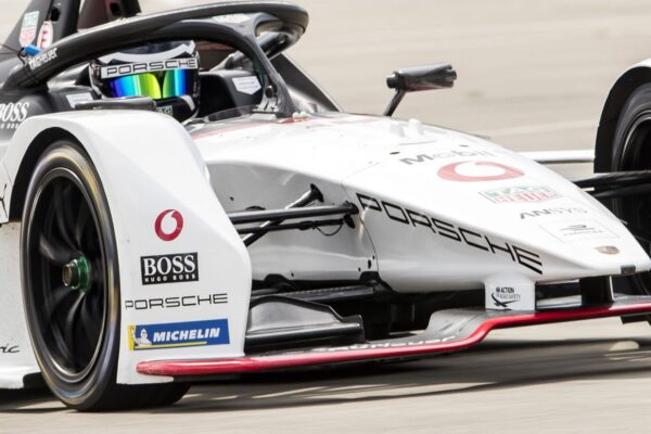 Le PDG de Porsche confirme étudier un projet F1